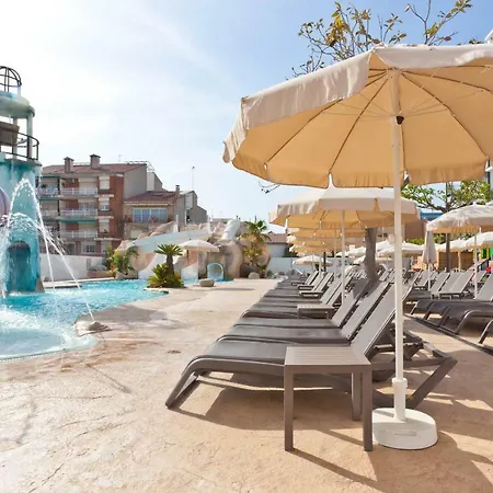 Fergus Club Pineda Splash Pineda De Mar