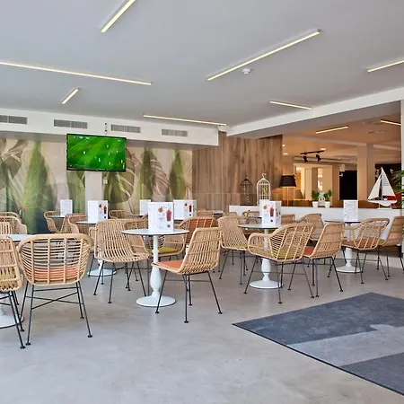 Fergus Club Pineda Splash 4* 皮内达德马尔