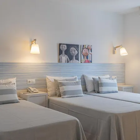 Fergus Club Pineda Splash