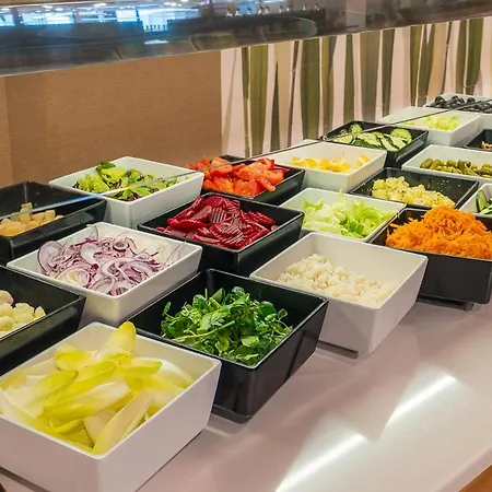 Fergus Club Pineda Splash 酒店