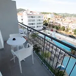 Fergus Club Pineda Splash Hotel 4*